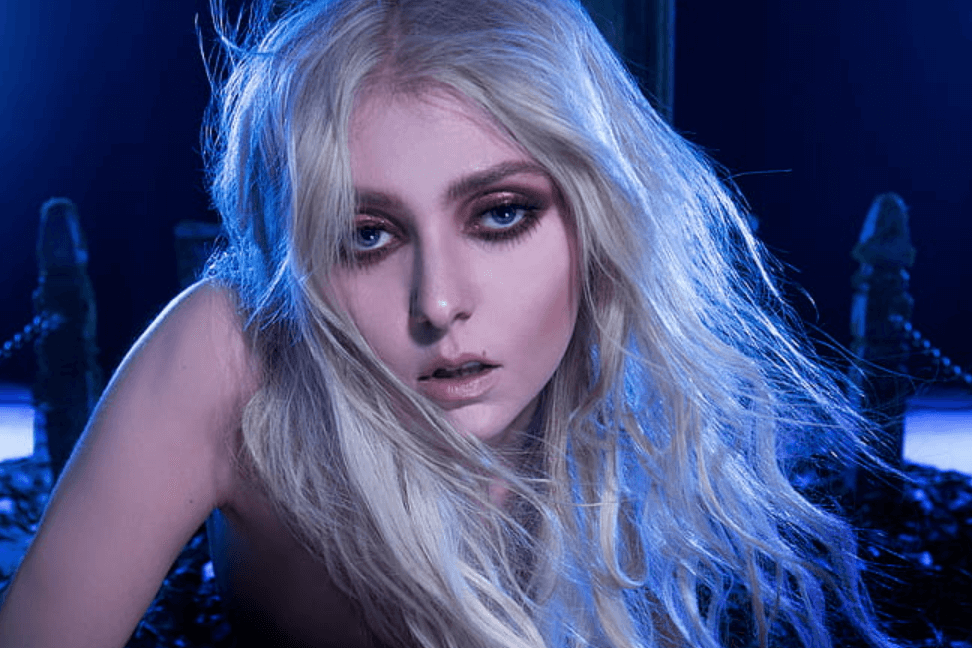 Wallpaper:-7msu3nvzjk= Taylor Momsen