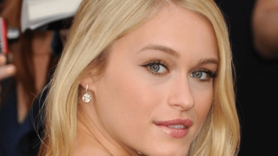 Wallpaper:9d_2u__Sk10= Leven Rambin