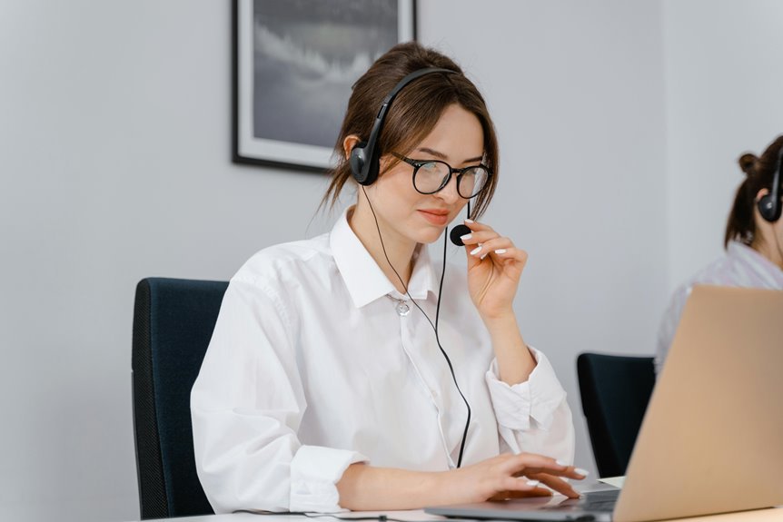 contact service support hotline